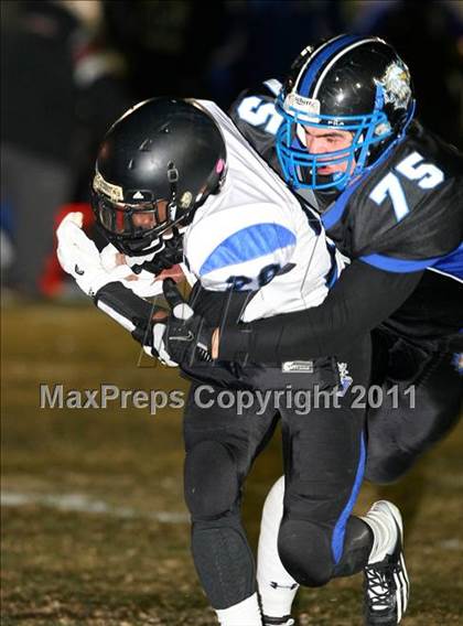 Thumbnail 3 in Windward vs. Excelsior (CIF SS 8-Man D1 Final) photogallery.