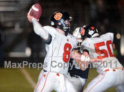 Thumbnail 1 in Ridgefield vs. Staples (CIAC Class LL Quarterfinal) photogallery.