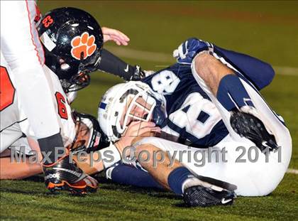 Thumbnail 3 in Ridgefield vs. Staples (CIAC Class LL Quarterfinal) photogallery.