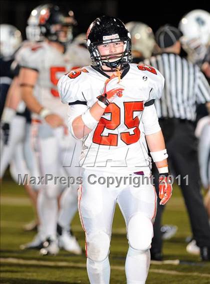 Thumbnail 1 in Ridgefield vs. Staples (CIAC Class LL Quarterfinal) photogallery.