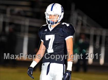 Thumbnail 2 in Ridgefield vs. Staples (CIAC Class LL Quarterfinal) photogallery.