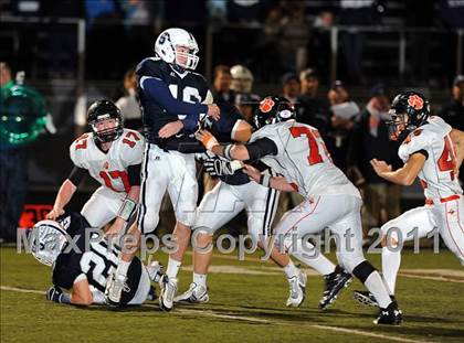 Thumbnail 3 in Ridgefield vs. Staples (CIAC Class LL Quarterfinal) photogallery.