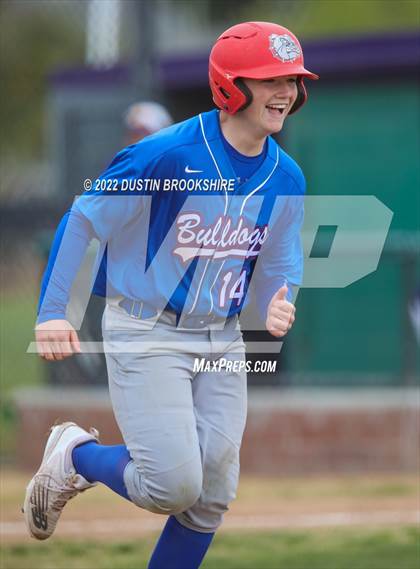 Thumbnail 1 in Nampa @ Escalon photogallery.