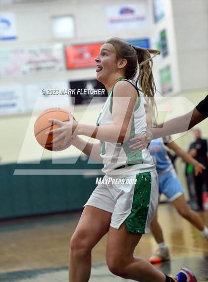 Thumbnail 3 in Seabreeze @ Father Lopez photogallery.