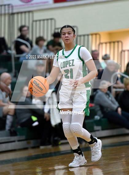 Thumbnail 3 in Seabreeze @ Father Lopez photogallery.