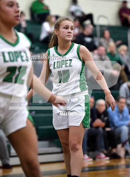 Thumbnail 3 in Seabreeze @ Father Lopez photogallery.