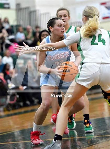 Thumbnail 3 in Seabreeze @ Father Lopez photogallery.