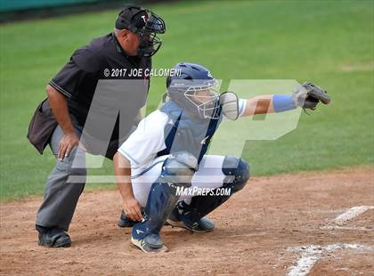 Thumbnail 2 in Churchill vs Johnson photogallery.