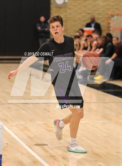 Thumbnail 1 in Branson vs. Piedmont (CIF NCS D4 Semifinal) photogallery.