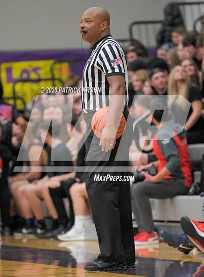 Thumbnail 2 in West Valley vs. Mount Si (WIAA 4A Regional Playoff) photogallery.