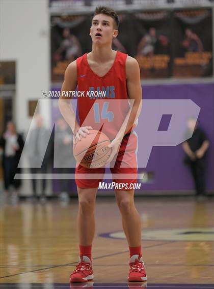 Thumbnail 2 in West Valley vs. Mount Si (WIAA 4A Regional Playoff) photogallery.