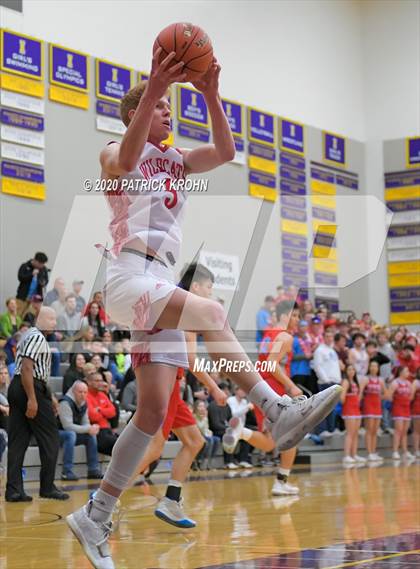 Thumbnail 2 in West Valley vs. Mount Si (WIAA 4A Regional Playoff) photogallery.