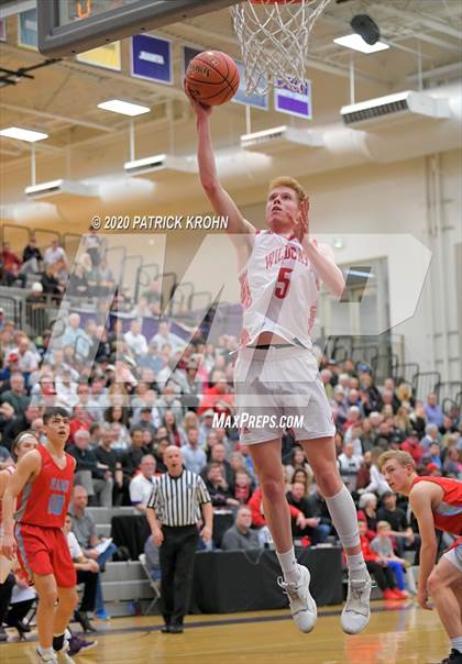 Thumbnail 1 in West Valley vs. Mount Si (WIAA 4A Regional Playoff) photogallery.