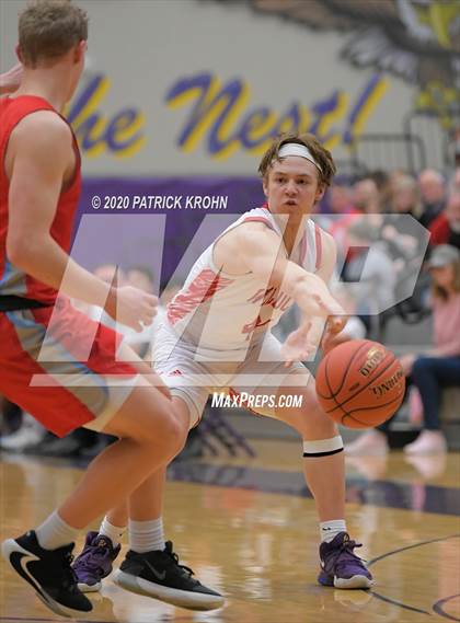 Thumbnail 3 in West Valley vs. Mount Si (WIAA 4A Regional Playoff) photogallery.