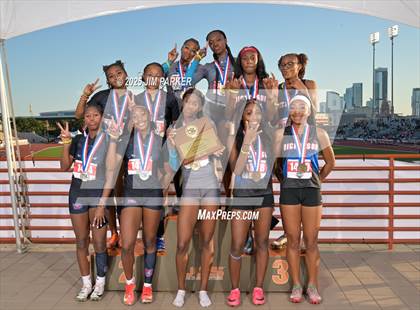 Thumbnail 3 in UIL 6A Track and Field State Finals (Awards) photogallery.