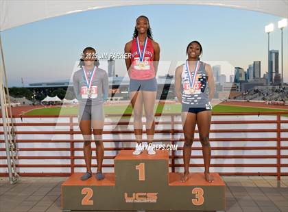Thumbnail 2 in UIL 6A Track and Field State Finals (Awards) photogallery.
