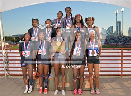 Thumbnail 2 in UIL 6A Track and Field State Finals (Awards) photogallery.