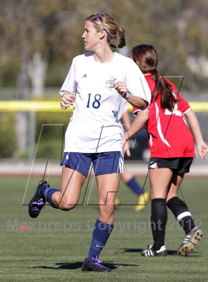 Thumbnail 3 in Flintridge Sacred Heart vs. West Ranch (Los Tacos Tournament) photogallery.