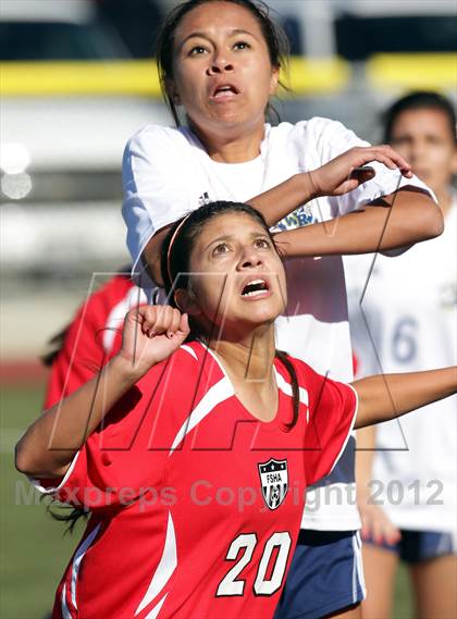 Thumbnail 1 in Flintridge Sacred Heart vs. West Ranch (Los Tacos Tournament) photogallery.
