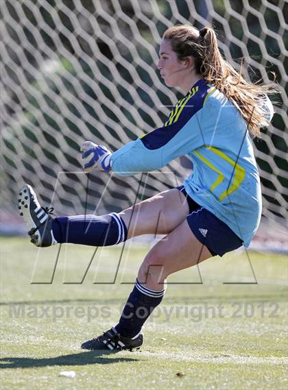 Thumbnail 1 in Flintridge Sacred Heart vs. West Ranch (Los Tacos Tournament) photogallery.