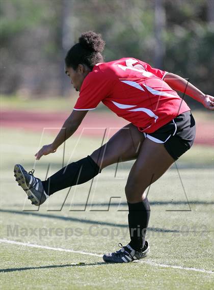 Thumbnail 1 in Flintridge Sacred Heart vs. West Ranch (Los Tacos Tournament) photogallery.