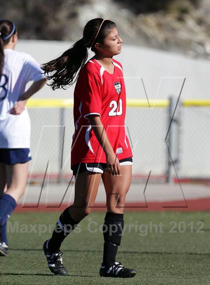Thumbnail 3 in Flintridge Sacred Heart vs. West Ranch (Los Tacos Tournament) photogallery.