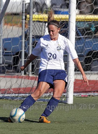 Thumbnail 2 in Flintridge Sacred Heart vs. West Ranch (Los Tacos Tournament) photogallery.