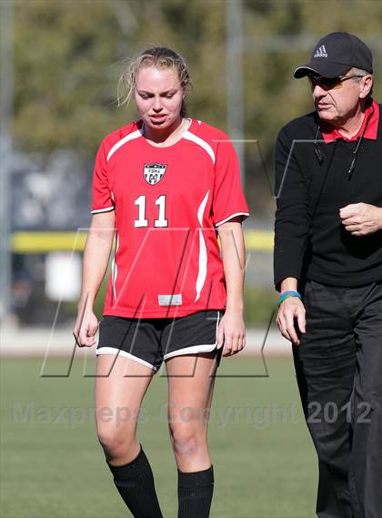 Thumbnail 3 in Flintridge Sacred Heart vs. West Ranch (Los Tacos Tournament) photogallery.
