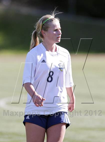 Thumbnail 2 in Flintridge Sacred Heart vs. West Ranch (Los Tacos Tournament) photogallery.