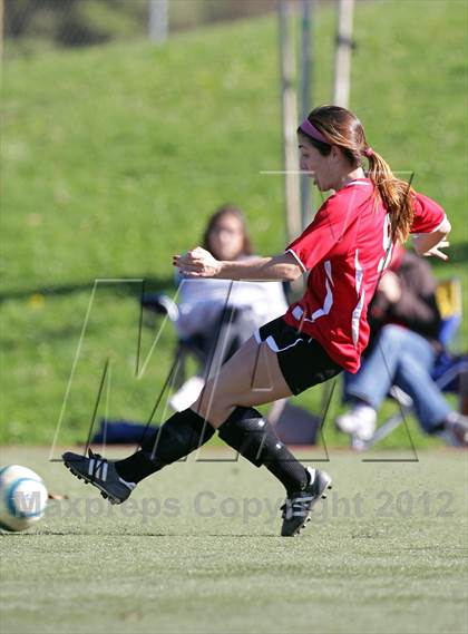 Thumbnail 1 in Flintridge Sacred Heart vs. West Ranch (Los Tacos Tournament) photogallery.