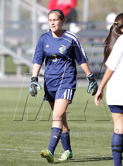 Thumbnail 2 in Flintridge Sacred Heart vs. West Ranch (Los Tacos Tournament) photogallery.