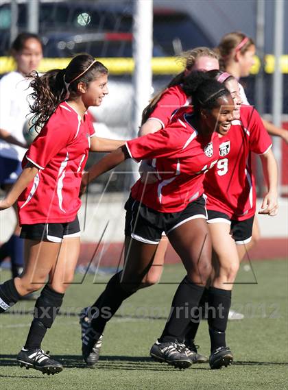 Thumbnail 1 in Flintridge Sacred Heart vs. West Ranch (Los Tacos Tournament) photogallery.