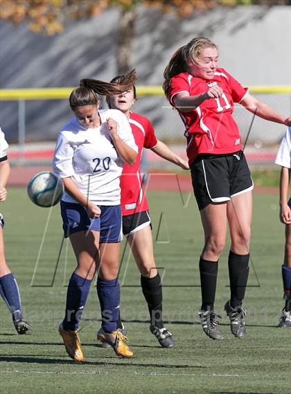 Thumbnail 2 in Flintridge Sacred Heart vs. West Ranch (Los Tacos Tournament) photogallery.