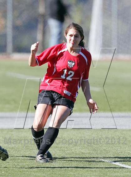 Thumbnail 3 in Flintridge Sacred Heart vs. West Ranch (Los Tacos Tournament) photogallery.