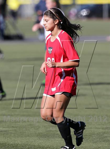 Thumbnail 2 in Flintridge Sacred Heart vs. West Ranch (Los Tacos Tournament) photogallery.