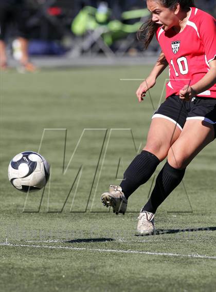 Thumbnail 2 in Flintridge Sacred Heart vs. West Ranch (Los Tacos Tournament) photogallery.