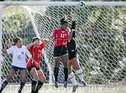 Thumbnail 3 in Flintridge Sacred Heart vs. West Ranch (Los Tacos Tournament) photogallery.