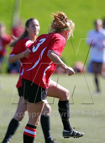 Thumbnail 2 in Flintridge Sacred Heart vs. West Ranch (Los Tacos Tournament) photogallery.
