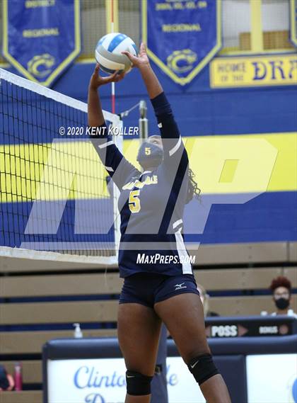 Thumbnail 2 in Roseville @ Clintondale photogallery.