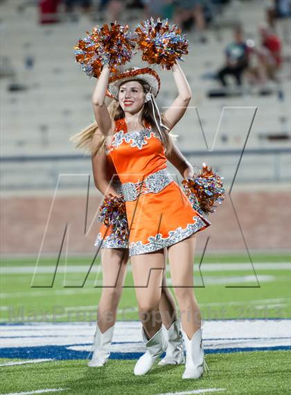 Thumbnail 3 in Melissa vs Celina photogallery.