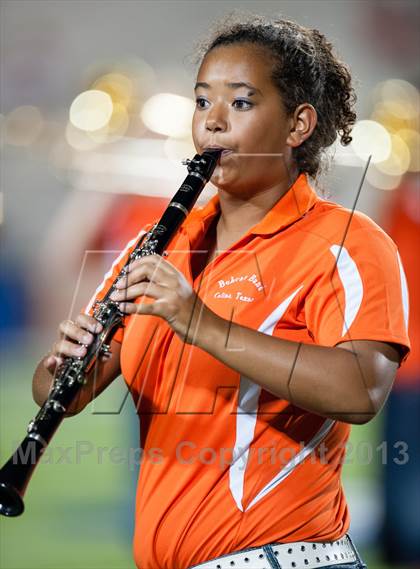 Thumbnail 2 in Melissa vs Celina photogallery.