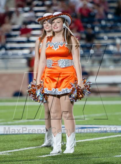 Thumbnail 1 in Melissa vs Celina photogallery.
