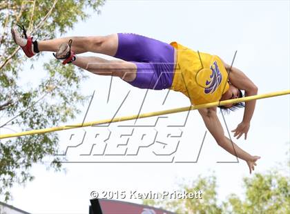 Thumbnail 1 in CHSAA 4A State Pole Vault photogallery.