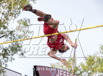 Thumbnail 3 in CHSAA 4A State Pole Vault photogallery.