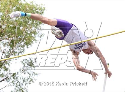 Thumbnail 2 in CHSAA 4A State Pole Vault photogallery.