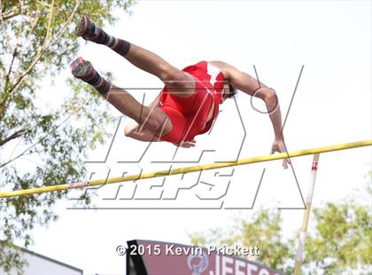 Thumbnail 1 in CHSAA 4A State Pole Vault photogallery.