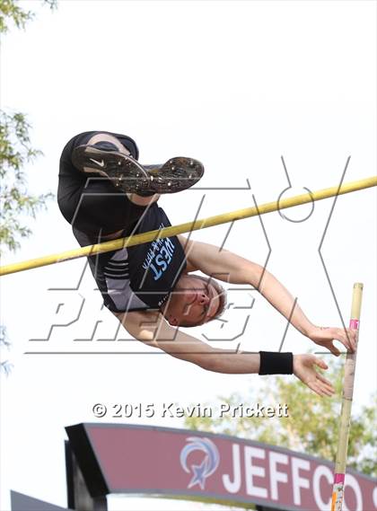 Thumbnail 3 in CHSAA 4A State Pole Vault photogallery.