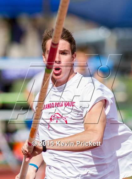 Thumbnail 1 in CHSAA 4A State Pole Vault photogallery.