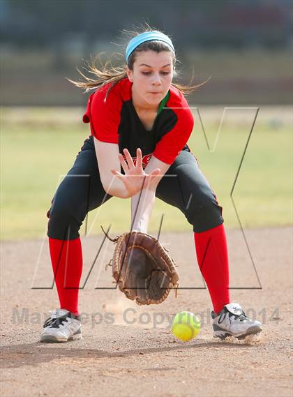 Thumbnail 1 in Argyle vs Callisburg (LCS/Argyle Softball Tournament) photogallery.