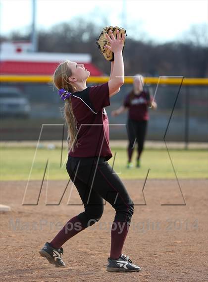 Thumbnail 3 in Argyle vs Callisburg (LCS/Argyle Softball Tournament) photogallery.